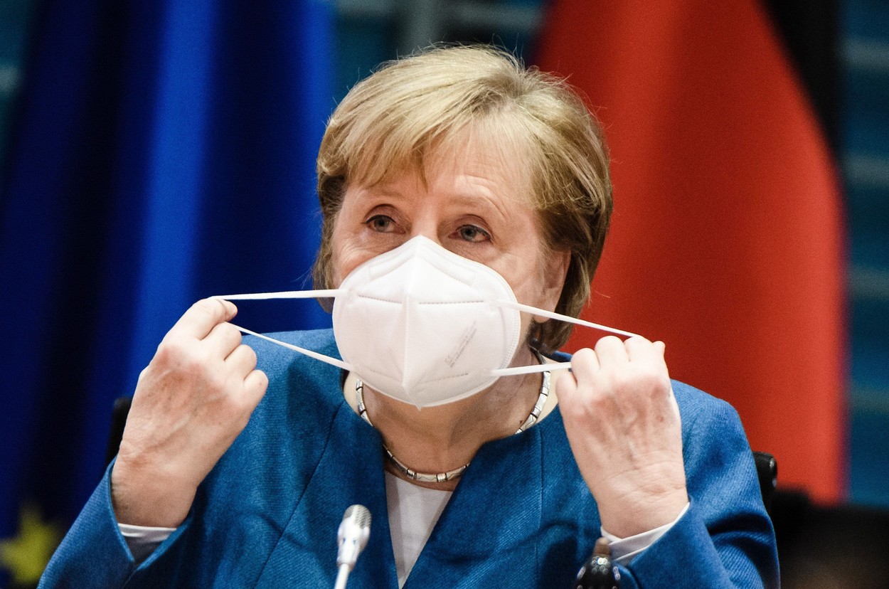 Angela Merkel anunță că asumă refuzul admiterii Ucrainei în NATO la Summitul de la București-2-