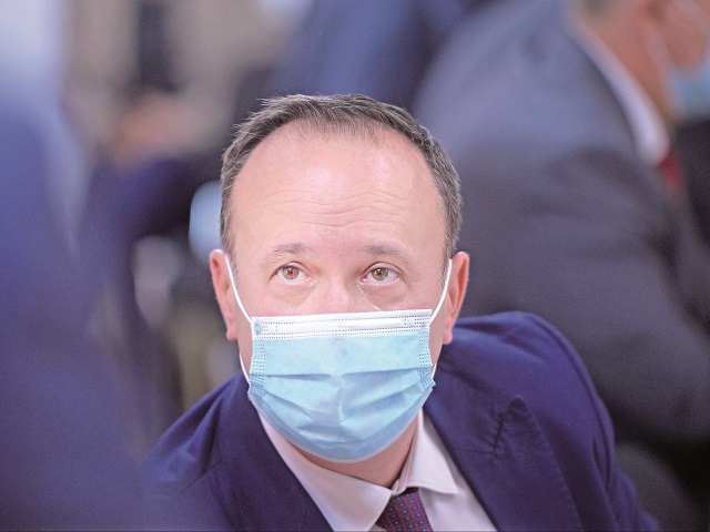 Câciu: Retragerea României din acționariatul celor două bănci nu va avea efecte
