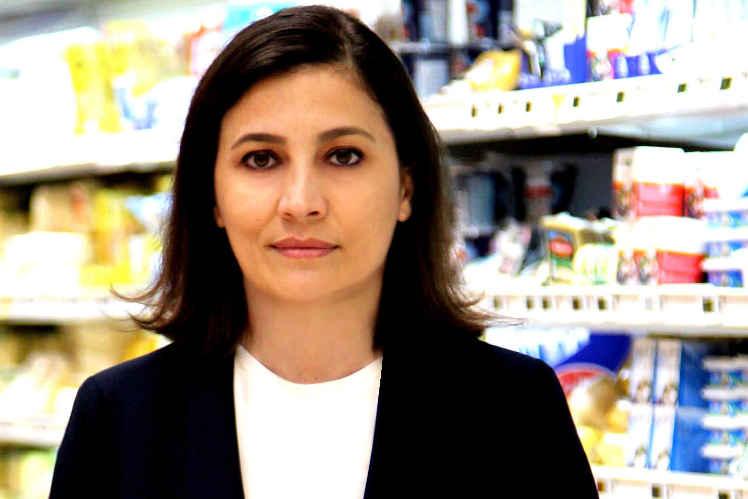 Cine este prima femeie care intră într-un top dominat doar de bărbați în țara noastră și ajunge la conducerea unuia dintre cele mai importante lanțuri de magazine din România