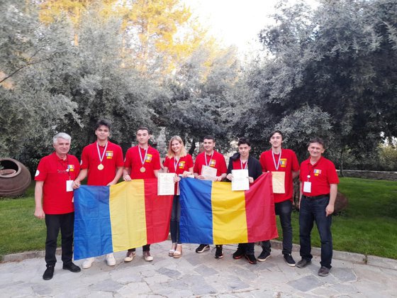 FELICITĂRI! Echipa României, 6 medalii și locul I pe echipe la Olimpiada Balcanică de Matematică pentru seniori