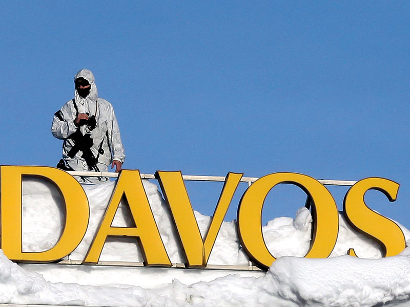 Davos: fără opulența oligarhilor ruși, dar cu tineri din Ucraina și planuri pentru reconstrucție