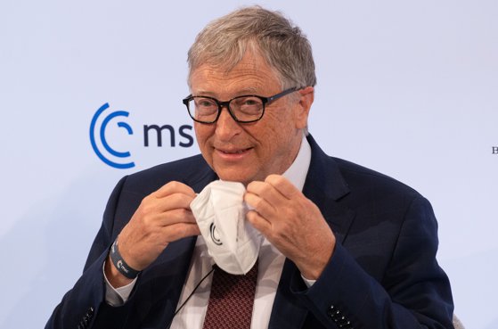 Fondatorul Microsoft, Bill Gates, a anunțat că are coronavirus. El este vaccinat și starea sa este bună.