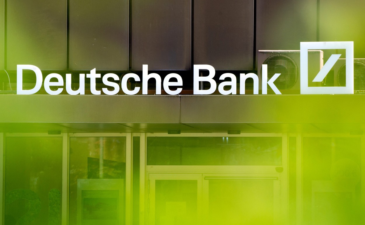Deutsche Bank a închis conturile în euro ale mai multor bănci din Rusia