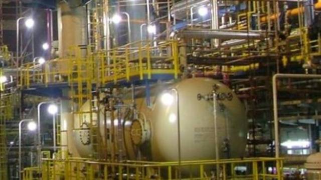 Sinteza Oradea, una dintre cele mai mari companii chimice din România, vrea să intre pe piața energiei; cere aprobare de la acționari pentru producție, transport și comercializare de energie electrică