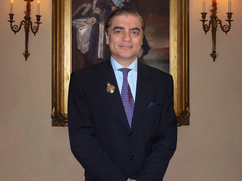 Paul al României, condamnat la 3 ani și 4 luni, a fost prins la Paris