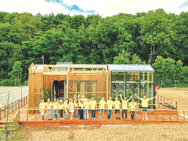 VATRA, proiectul gândit de studenții de la EFdeN, a luat locul 1 la categoria Premiul Publicului și locul 1 la secțiunea Confort în cadrul olimpiadei caselor solare, Solar Decathlon