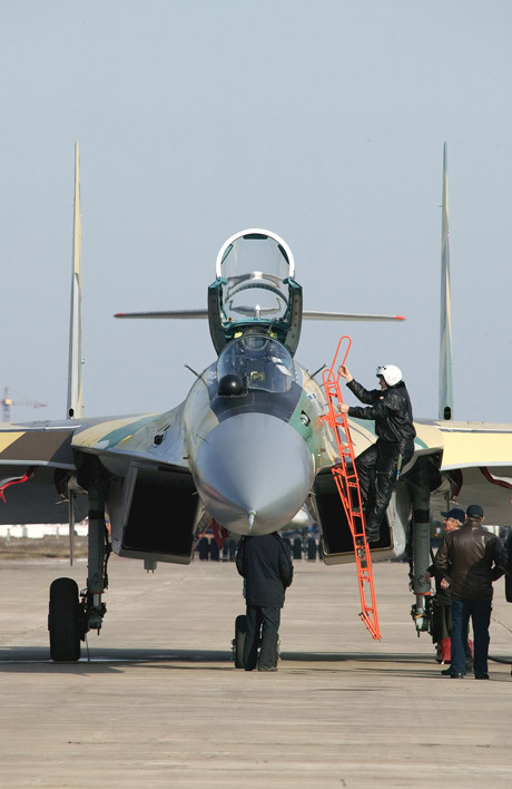 Generalii ruși scrâșnesc din dinți: Deși se bat cu aceleași arme, Rusia nu se poate atinge de cerul Ucrainei. Eșecul aerian însemnă un dezastru pentru trupele terestre