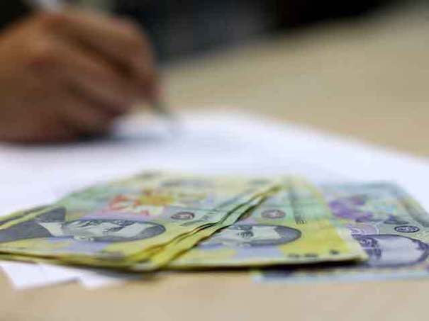 Robor la 3 luni, din nou în creștere: luni, indicele a fost cotat la 7,51%. De la începutul lunii, indicele s-a majorat cu 16%