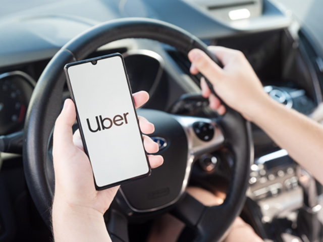 „Dosarele Uber“: compania americană a făcut un lobby intens și în România iar legile au fost modificate așa cum și-a dorit compania americană
