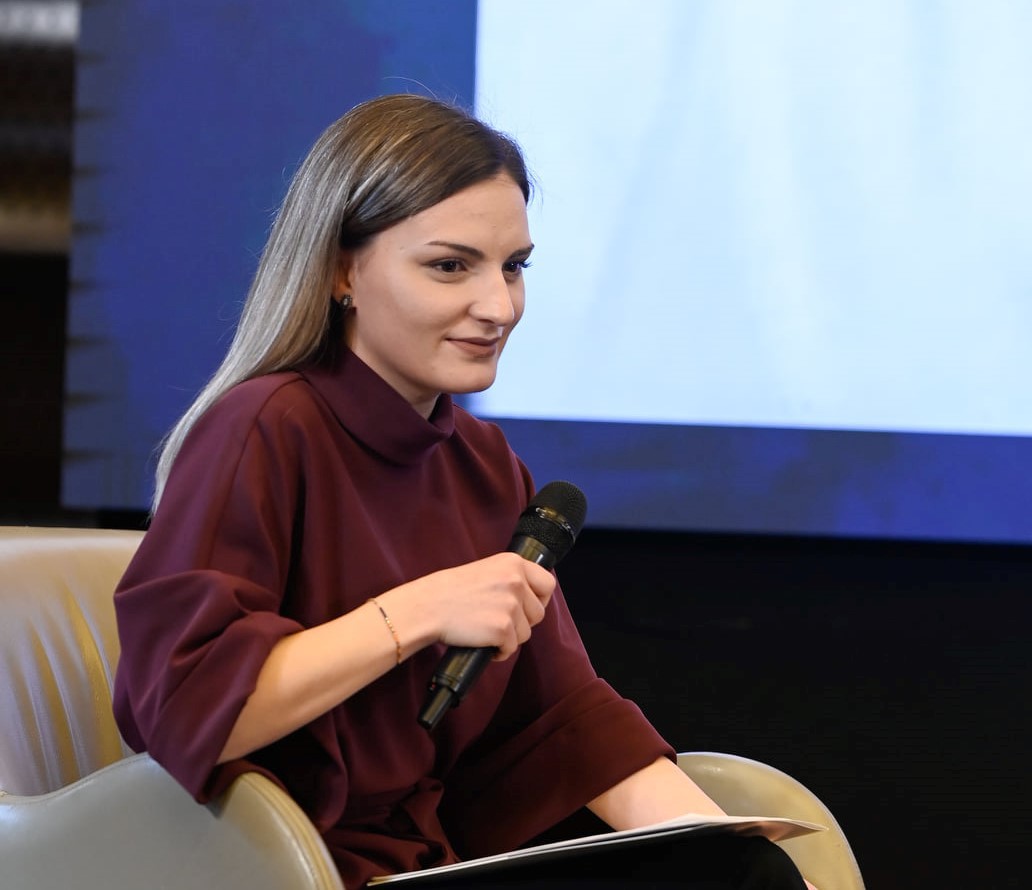 Domnilor miniștri, unde vă faceți vacanța? În timp ce grecii, turcii și bulgarii se promovează agresiv pe piața locală, noi pierdem sezon după sezon îngropați în hârtii și dezbateri