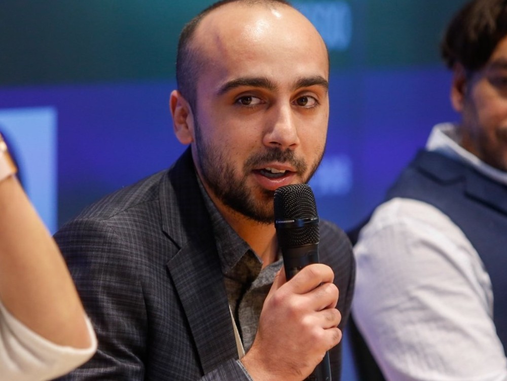 Răzvan Botea, ZF: O poveste despre corupția din învățământ și cum propunerile ministrului Sorin Câmpeanu o pot legaliza. Dacă doamna dirigintă ar fi făcut și subiectele pentru admiterea la liceu, în paralel cu meditațiile pe care le dădea, oare cum ar fi fost situația? Câți elevi dintre cei mediocri ar fi luat fața celor care ar fi meritat să intre la un liceu bun?