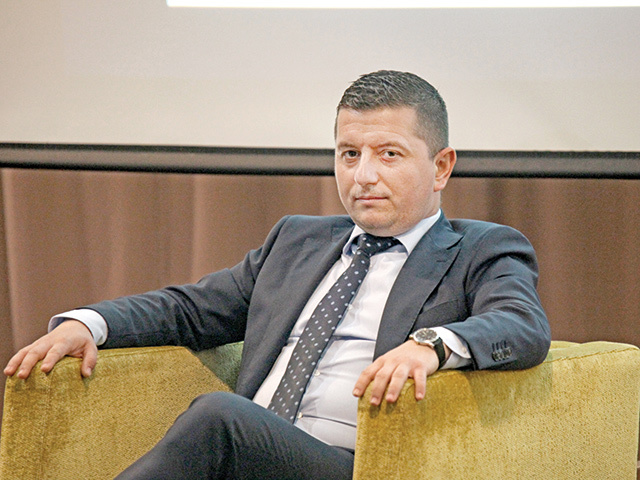 100 TINERI MANAGERI DE TOP 2022 Bogdan Alexandrescu: „Abilitatile, aptitudinile sau talentul nu garantează succesul fără ambiție și efort susținut”