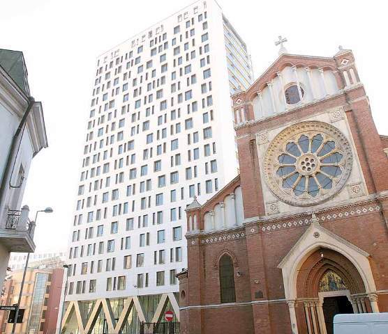 Nicușor Dan a semnat dispoziția de demolare pentru Cathedral Plaza