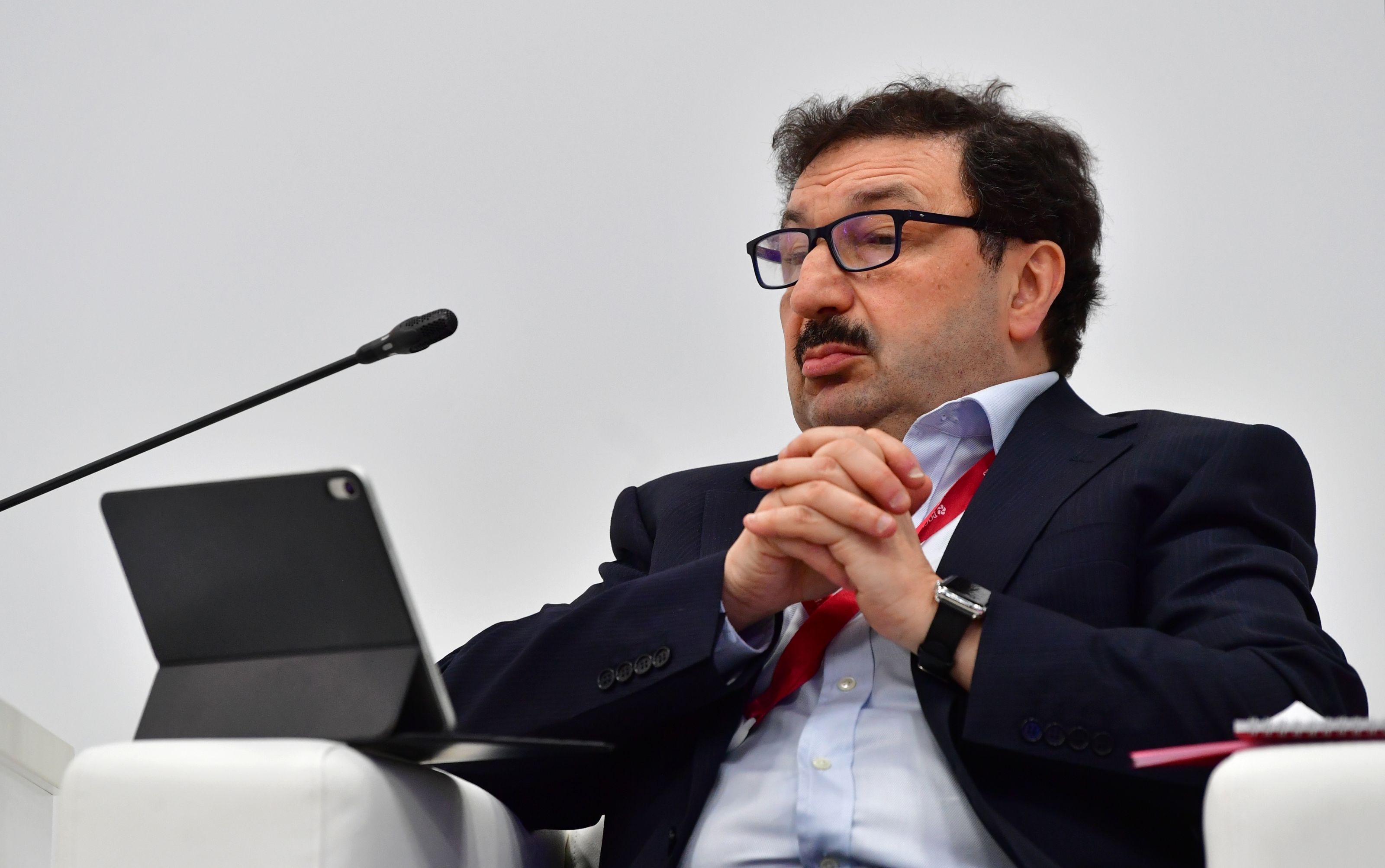 Ultimul om care a încercat să schimbe Rusia a căzut: Vladimir Mau, unul dintre cei mai importanți economiști ai țării, a fost arestat. Cum a intrat în vizorul Kremlinului și încotro se îndreaptă țara lui Putin acum