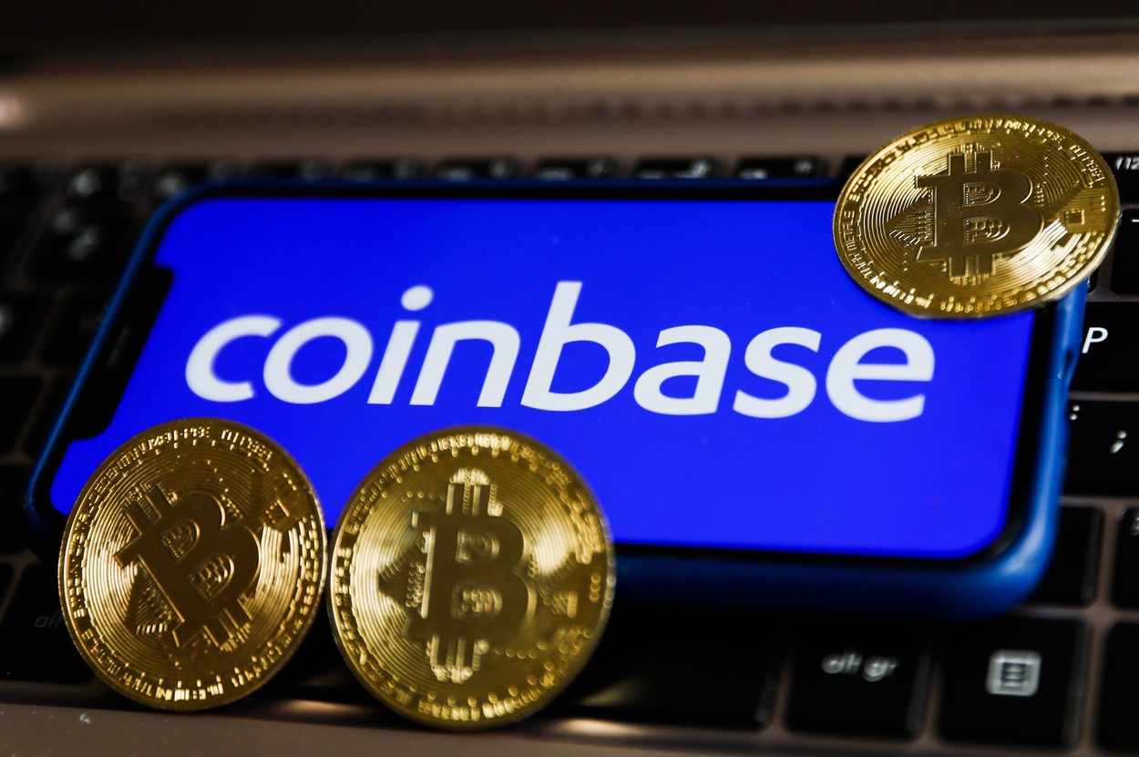 Coinbase înregistreaza pierderi de 1,1 miliarde de dolari, în timp ce volumele de tranzacționare crypto se prăbușesc