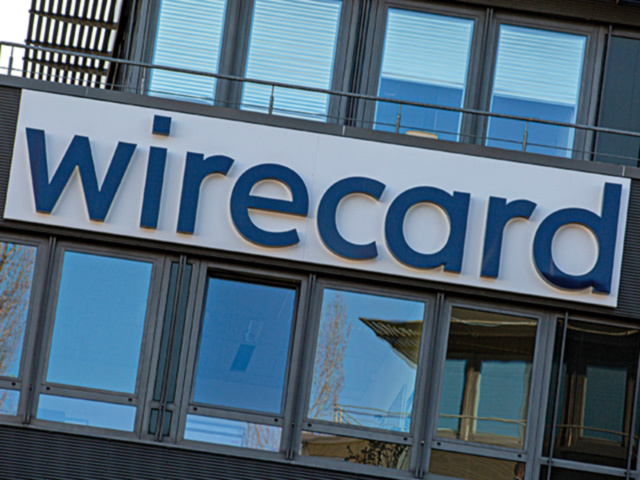 Apar primele semne de schimbări majore în industria de audit. EY, una dintre firmele Big Four, merge mai departe cu planuri de divizare. Și alte firme mari îi vor urma exemplul, cred analiștii