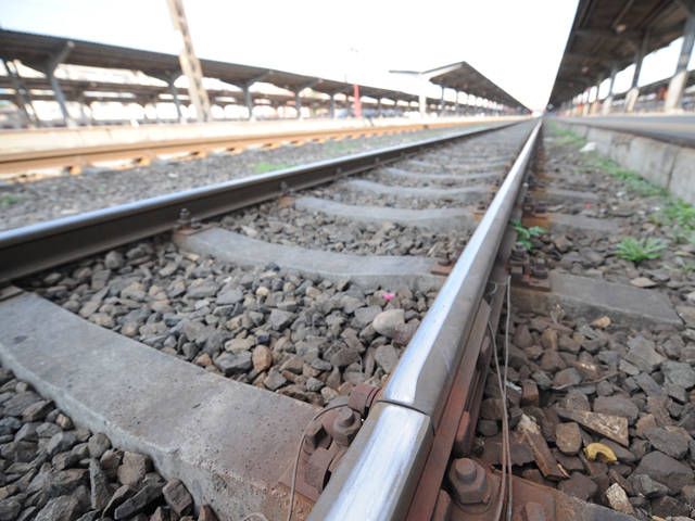 Cum arată dezastrul de pe calea ferată: raportul de finanțare din partea statului pentru infrastructura feroviară și material rulant este de unu la zece față de cel rutier