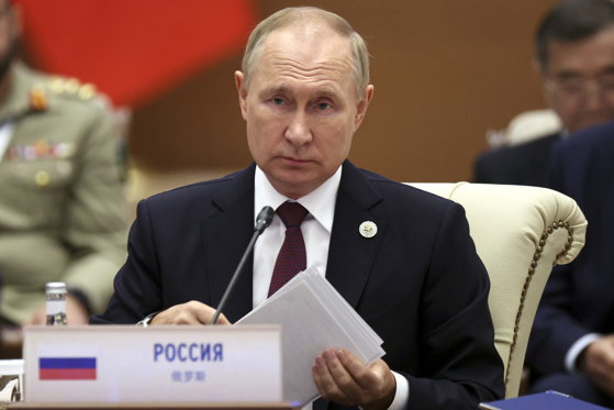 Primul comentariu al lui Putin după înfrângerile din est. El amenință Ucraina: Războiul poate deveni mai serios