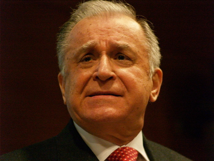 Iliescu povestește cum a fost întâlnirea pe care a avut-o cu regina în 2004 la un dejun privat și dezvăluie rolul pe care l-a avut Marea Britanie în pregătirea unei elite intelectuale și tehnice românești