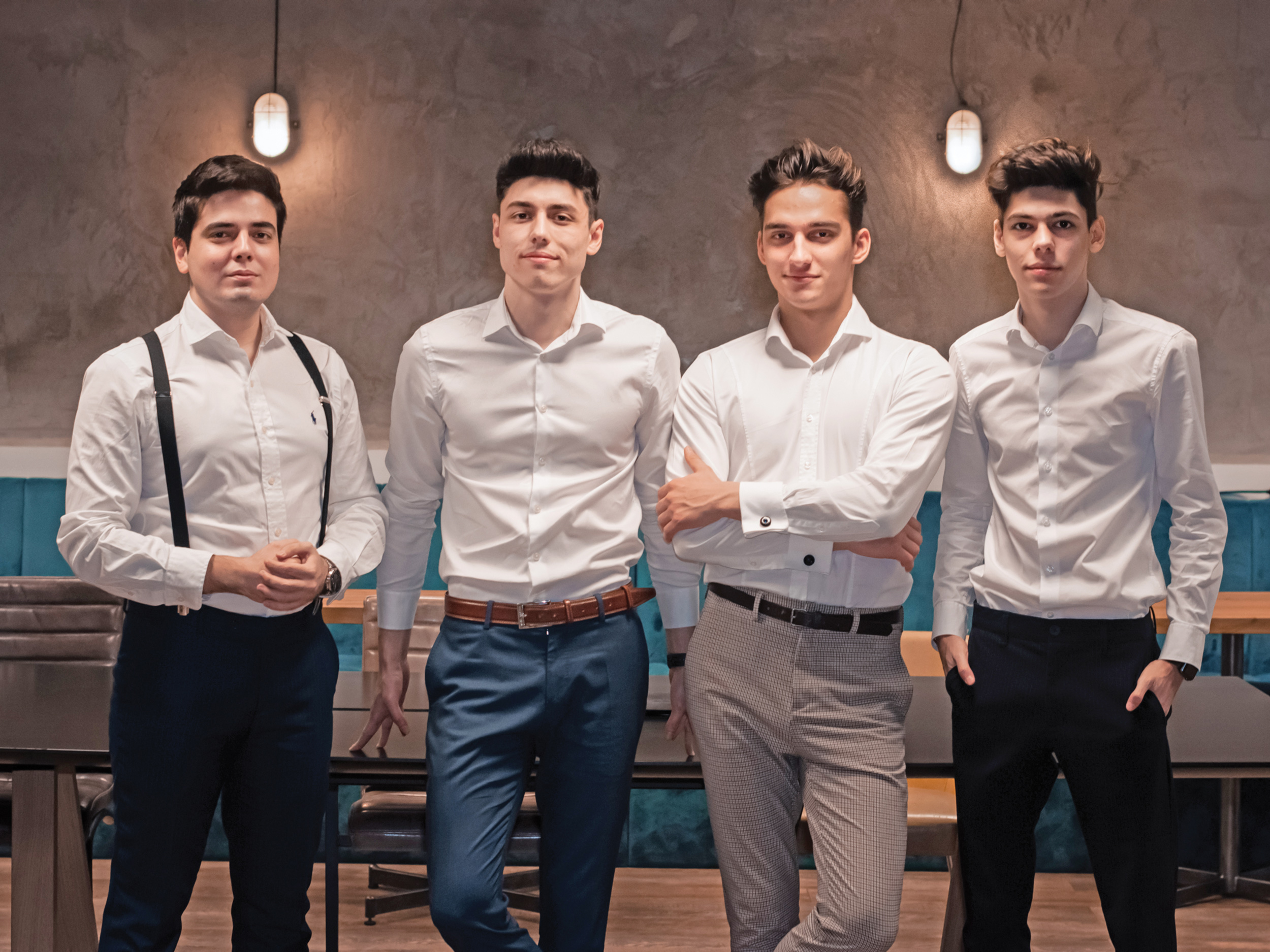 Patru tineri și-au unit forțele pentru a-și pune în practică visul și au creat un lucru de care ei aveau nevoie în studenție și pe care nu au reușit să îl aibă atunci