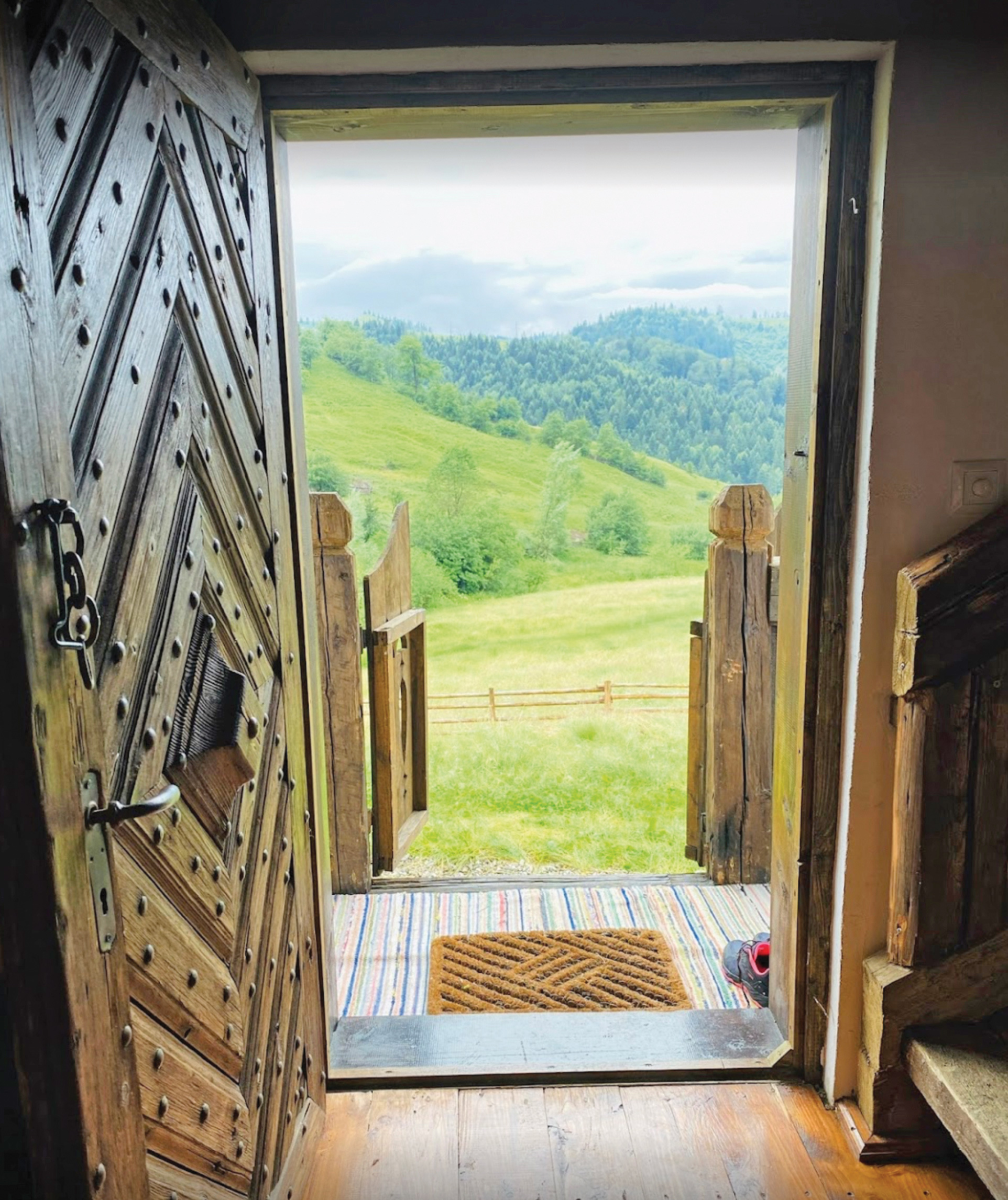 Românii caută în această perioadă city break-uri în țară și escapade la munte
