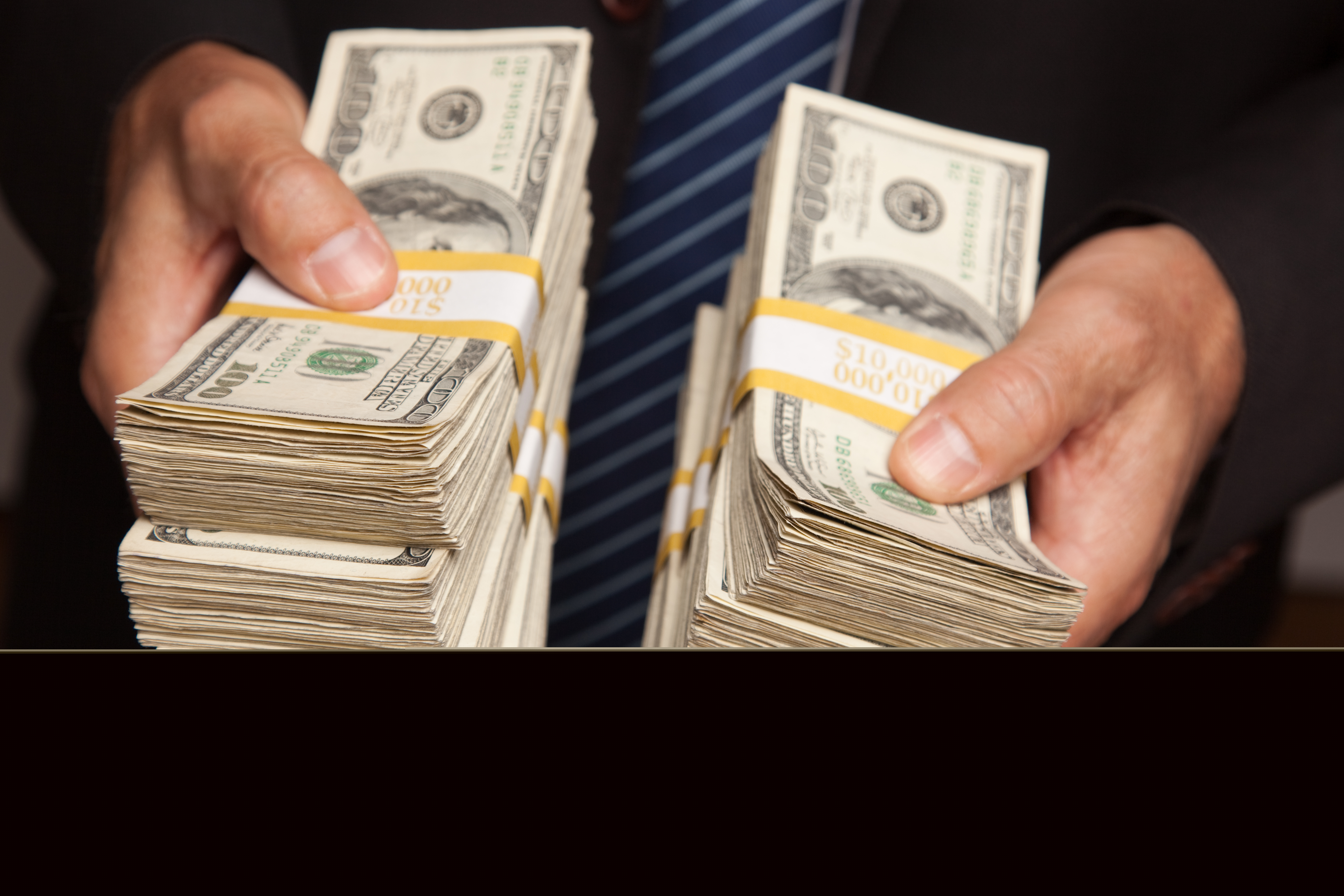 UE a adaugă trei țări pe lista sa de paradisuri fiscale