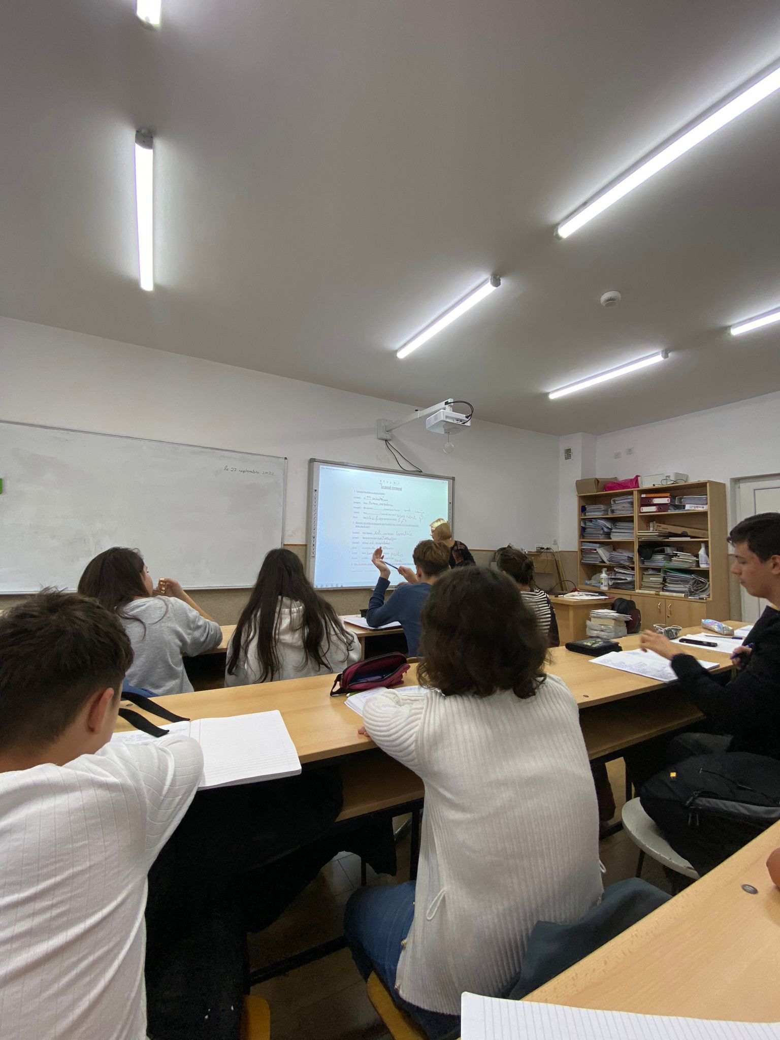Banca Națională a României ține lecții cu elevii despre inflație, funcțiile banilor, bugetul de venituri și cheltuieli, cererea și oferta de pe piață