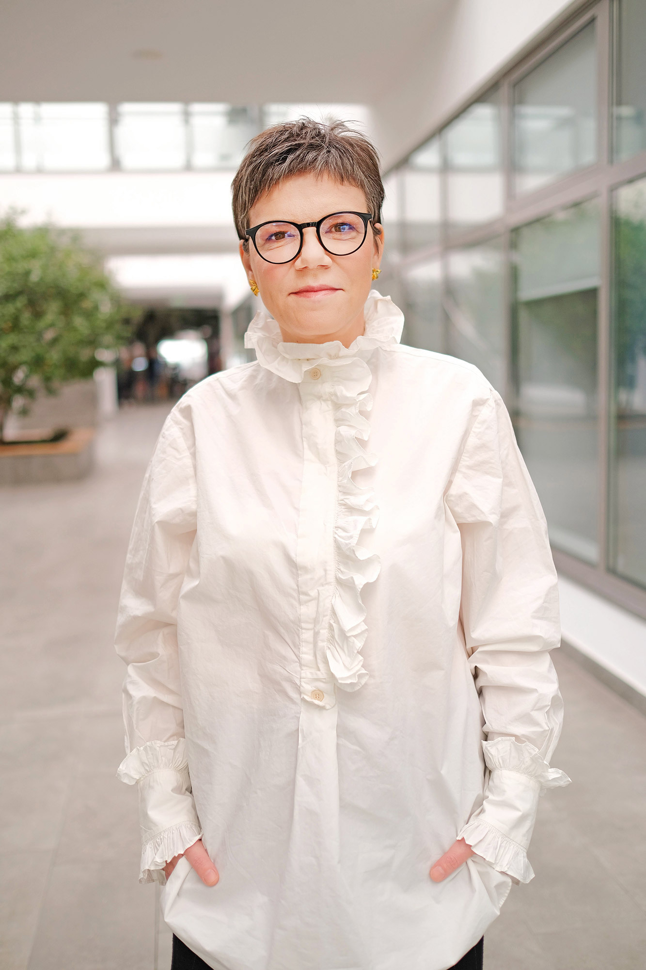 Alexandra Olaru, Director Legal & External Affairs, Vodafone România: Întotdeauna mă motivează oamenii pe care îi cunosc și rezultatele pe care le putem obține împreună. Mă motivează să fiu azi mai bună decât ieri