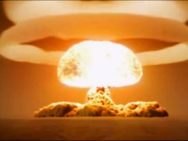 Polonia ar vrea arme nucleare americane/Ar fi o premieră pentru un fost stat din Pactul de la Varșovia
