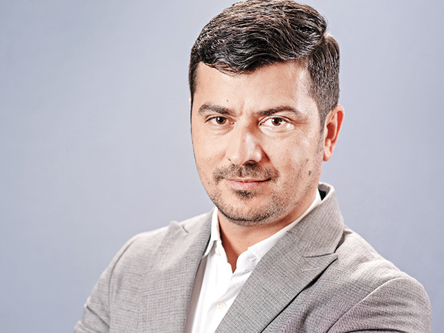 Daniel Costache: Fericirea stă în comunicare