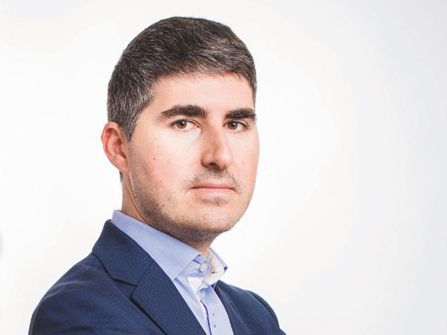 Guvernul crește taxele, dar eșuează să colecteze taxele pe care le are deja