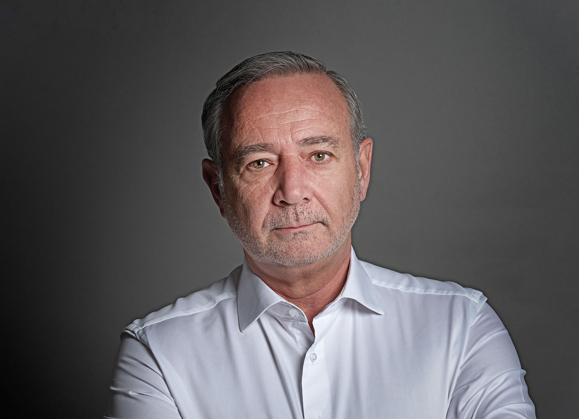 Cum se simte în țara noastră unul dintre cei mai cunoscuți oameni de afaceri străini și ce părere are el despre angajații români și despre România