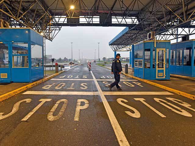 Spațiul Schengen: Austria a blocat aderarea României la Schengen, Olanda aderarea Bulgariei. Unde a fost însă diplomația română în ultimul an, de vreme ce toată lumea este uimită acum?