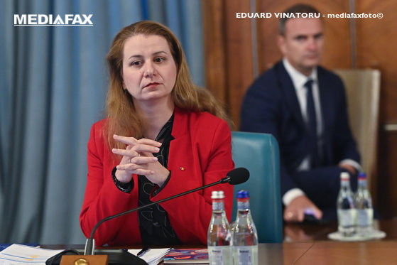 Vrei să devii bugetar? Ministrul Educației a anunțat câte posturi vor fi disponibile și ce trebuie să faci pentru a obține un post