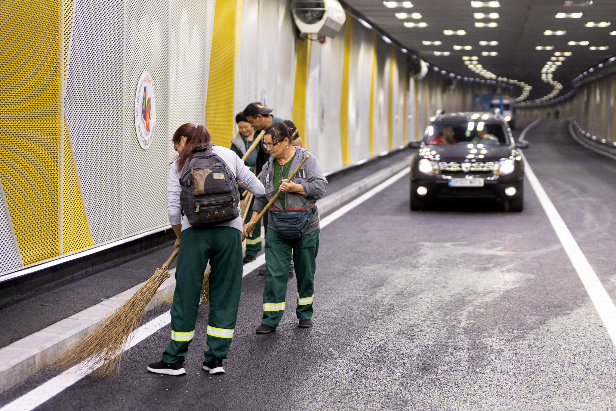 Plouă cu probleme în Pasajul Unirii din București. Ce spun autoritățile