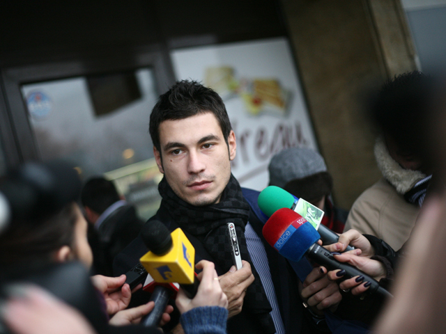 Dosarul măștilor: fiul lui Victor Pițurcă a fost reținut, șeful Romarm ar putea fi arestat preventiv