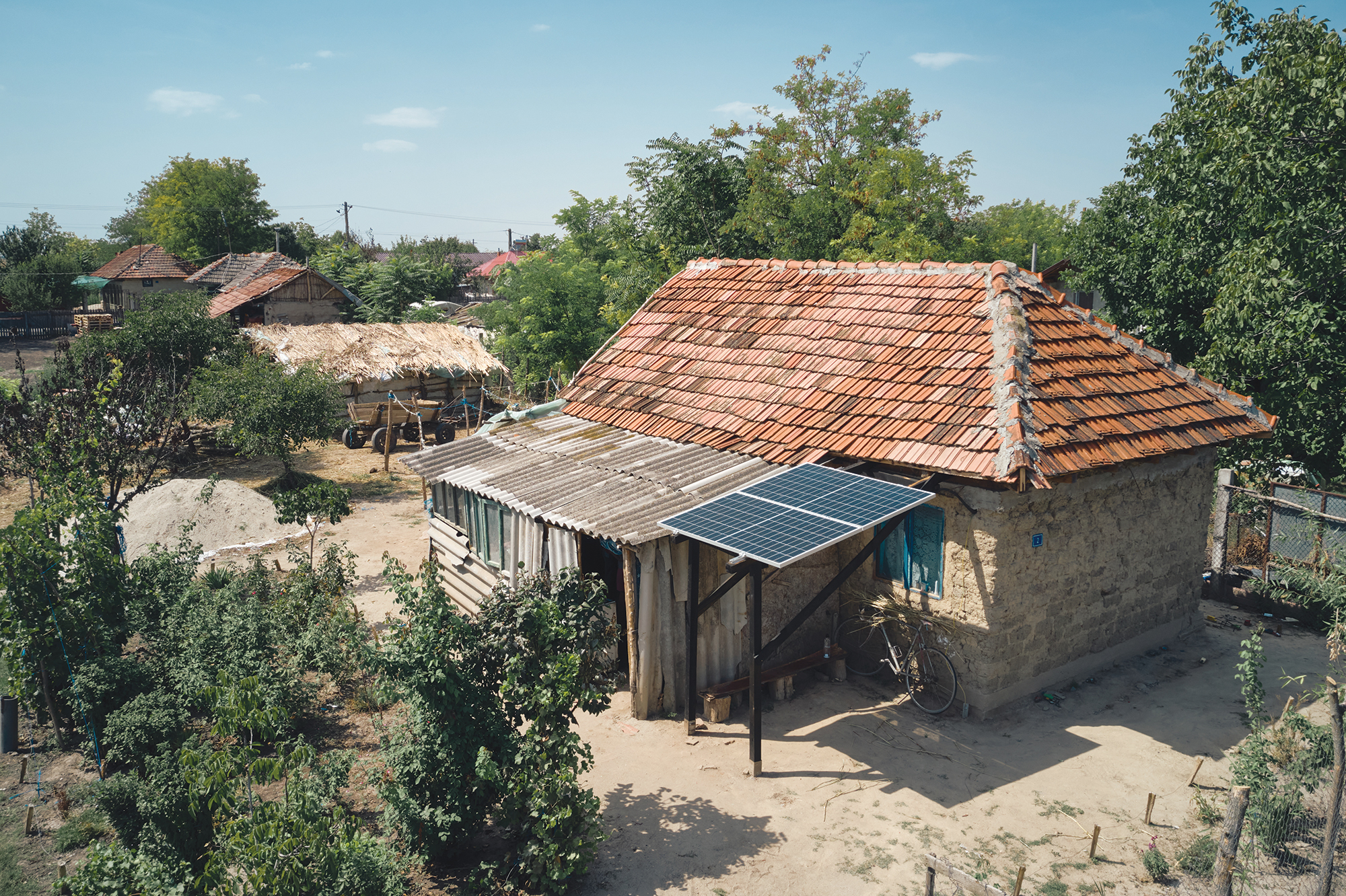 CSR 2022. Acces la energie electrică din surse regenerabile pentru familii aflate în sărăcie extremă - Grupul Engie România