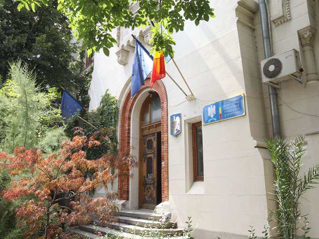 Cine sunt oamenii care conduc acum Ministerul Educației
