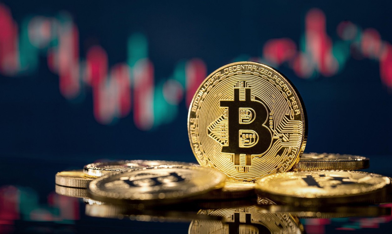 Bitcoin a revenit la nivelul de dinaintea dezastrului FTX și s-a menținut peste pragul de 21.000 de dolari în ultimele două zile