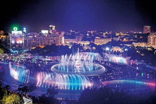 Analiză real-estate. De ce „funcționează“ Victoriei în timp ce zona Unirii este părăsită de chiriași și investitori?