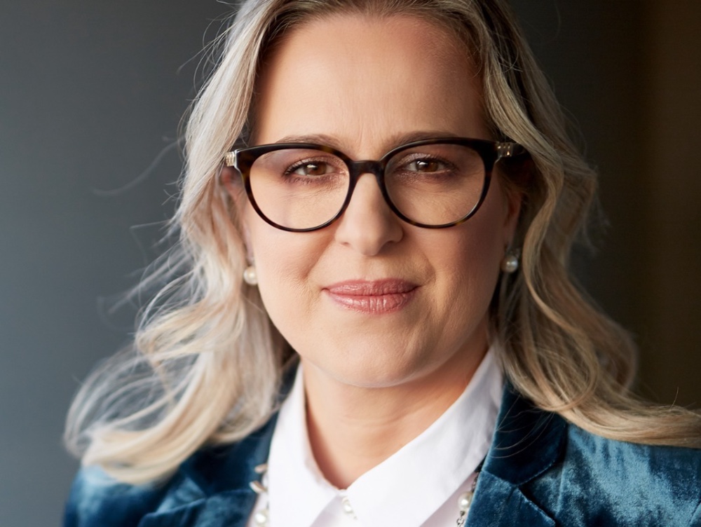 Surpriză: BRD-SocGen o numește pe Mădălina Teodorescu de la First Bank în funcția de vicepreședinte - director general adjunct pe retail și membru în Comitetul de Direcție al Băncii. Mandat de patru ani