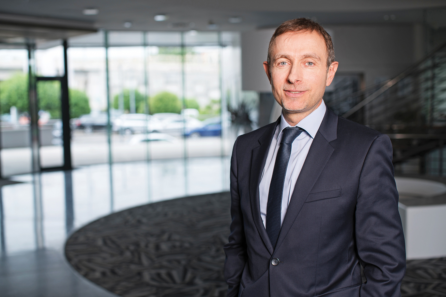 100 Cei mai admirați CEO din România - 053. Alin Tapalagă, Director general, Porsche Inter Auto România