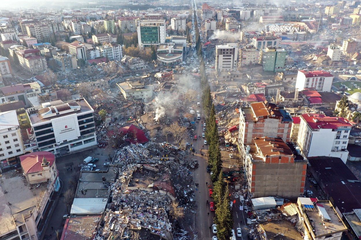 Bilanțul cutremurului: Aproape 3.000 de morți în Turcia, cel puțin 1.444 în Siria