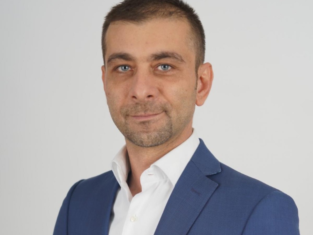 Zetea:Asta știu să facă peneliștii și asta a știut cel mai bine să facă Florin Cîțu: afaceri murdare