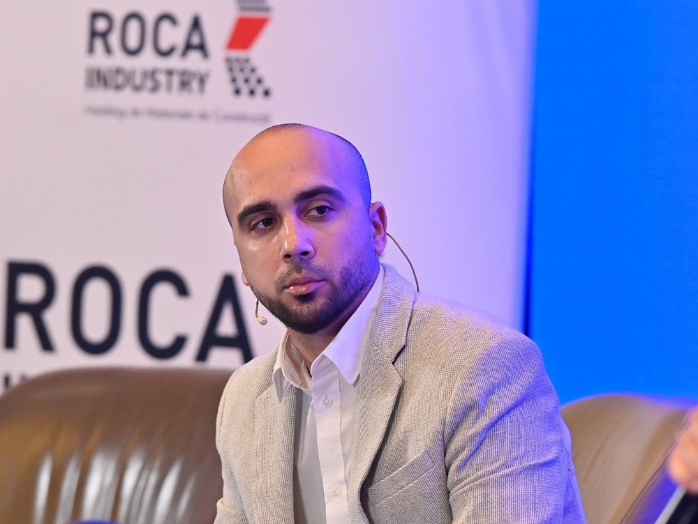 Răzvan Botea, ZF: Cum a reușit guvernul Ciucă să se încadreze în deficitul bugetar în 2022: cheltuieli și rambursări de TVA mutate în 2023