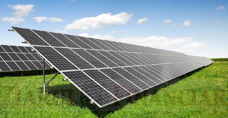 Guvern: Germanii de la AE Solar au anunțat că vor investi 1 miliard de euro într-o fabrică de producere a panourilor solare în România