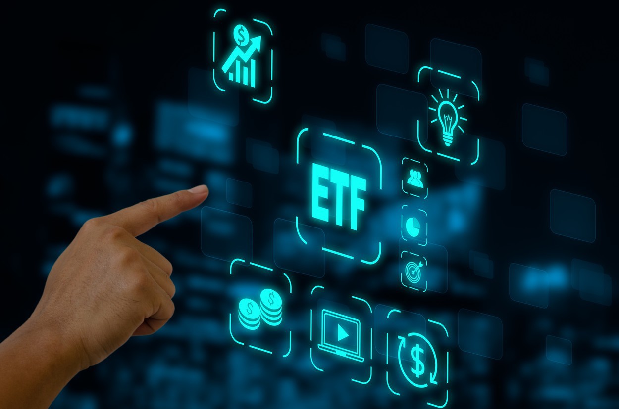 Focus pe ETF-uri: Ce sunt fondurile tranzacționate la bursă și de ce le aleg investitorii români
