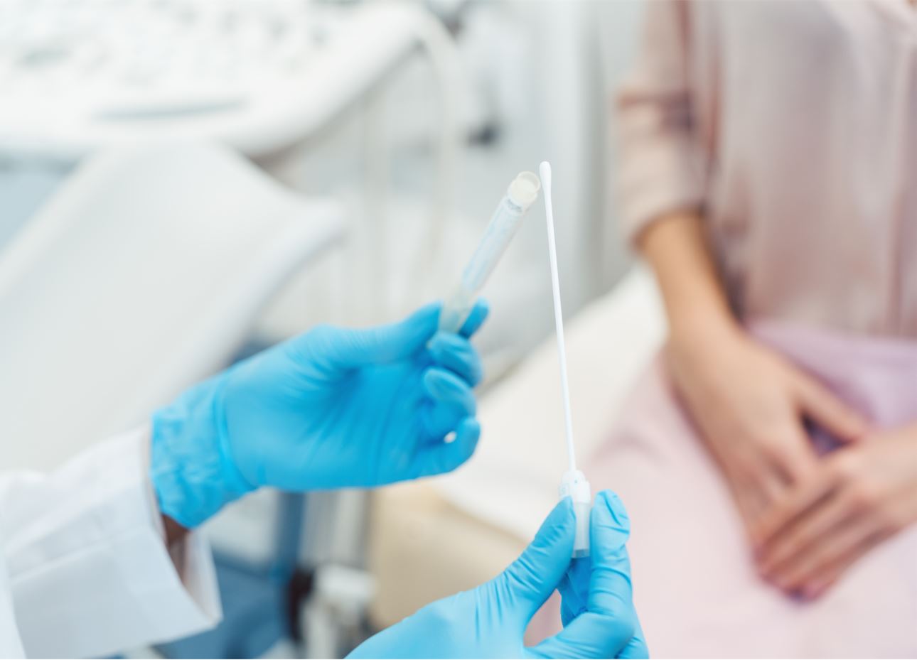 (P) Cum poate fi diagnosticat cancerul de col uterin înainte să provoace simptome?