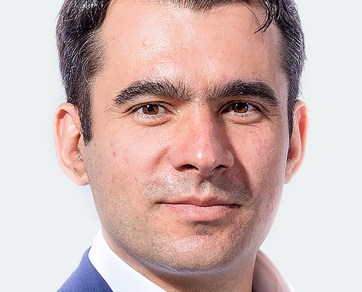 Ștefan Pălărie: Dezbaterea pe legea educației ar trebui să dureze câteva luni. „România educată”, o farsă