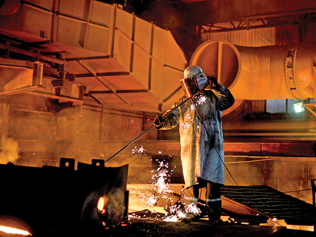 Controversa ajutoarelor de stat pentru industrie: jucătorii consacrați spun ca ei nu au primit nimic din cele 300 de milioane de euro, iar printre câștigători sunt companii cu 2-3 angajați și cifre de afaceri de 5.000 de lei